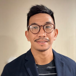 Meet your Posher, Jair